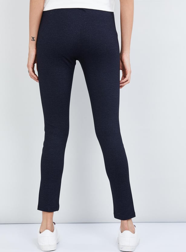 Women Solid Elasticated Treggings