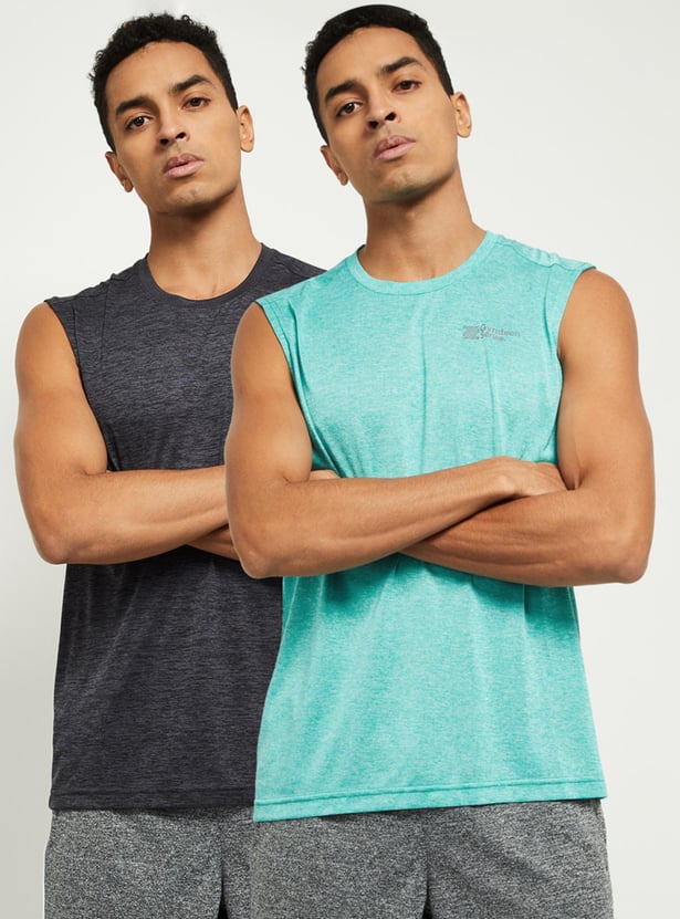Men Solid Sleeveless T-shirt - Pack of 2