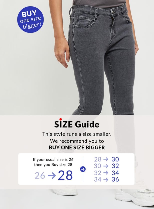 Women Solid Skinny Fit Jeans