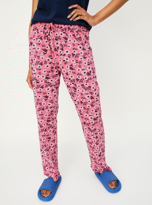 Women Printed T-shirt with Elasticated Pyjamas