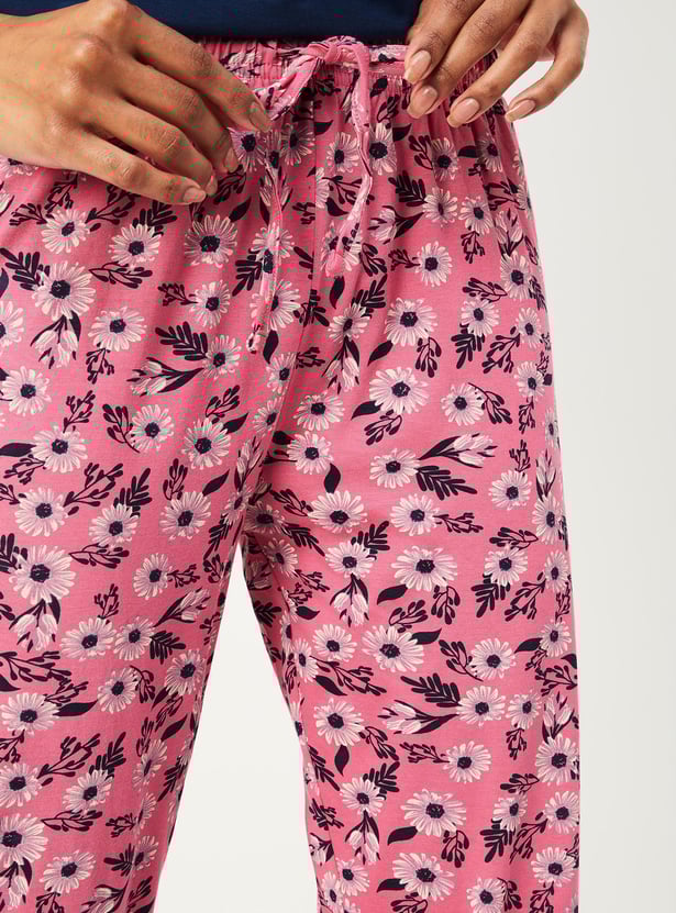 Women Printed T-shirt with Elasticated Pyjamas