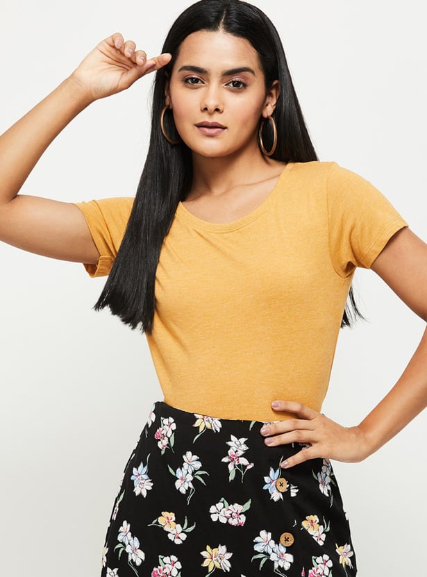 Women Solid Round Neck T-shirt