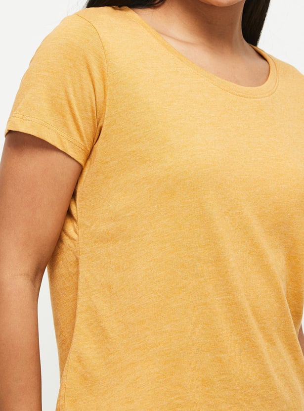 Women Solid Round Neck T-shirt