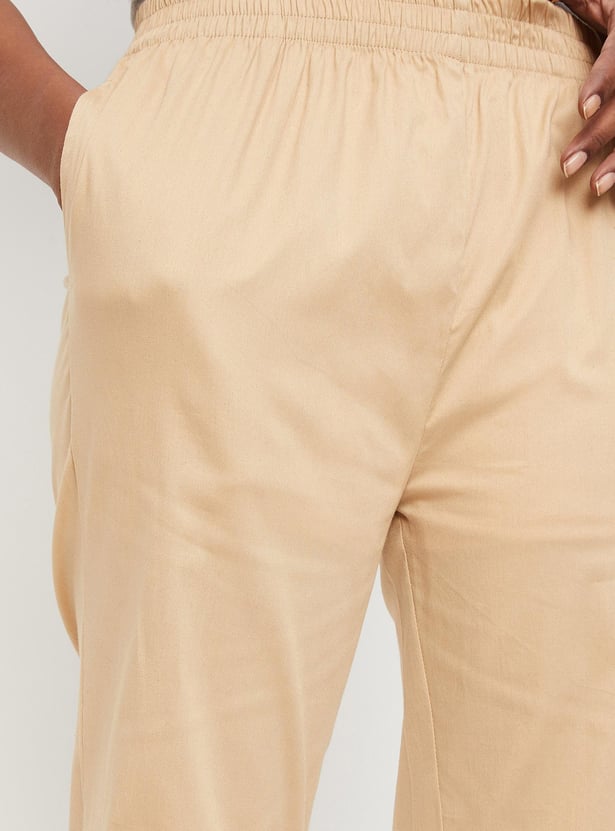 Women Solid Cropped Straight Pants