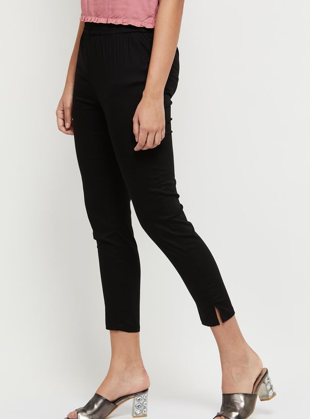 Women Solid Cropped Straight Pants