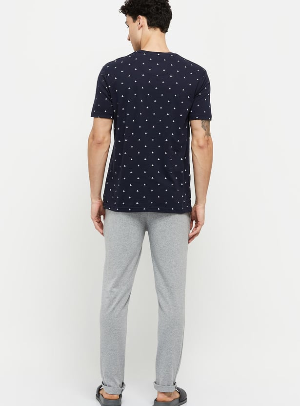 Men Printed Crew Neck T-Shirt With Solid Pyjama Pants