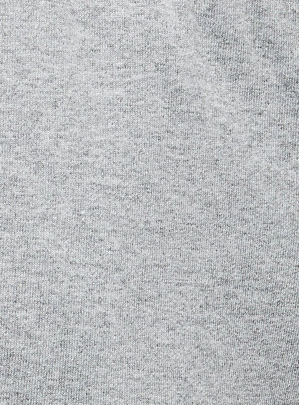 Men Printed Crew Neck T-Shirt With Solid Pyjama Pants
