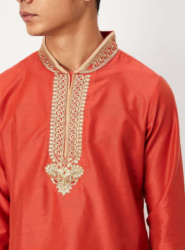 Boys Embroidered Kurta and Pyjama Set