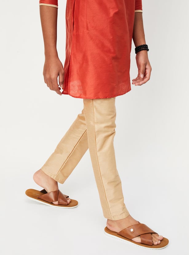 Boys Embroidered Kurta and Pyjama Set