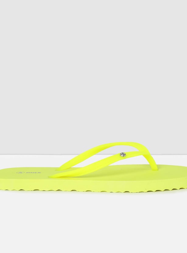 Women Solid V Strap Flip Flops