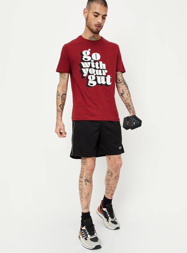 Men Striped Slim Fit Sports Shorts