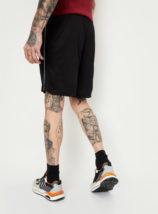 Men Striped Slim Fit Sports Shorts