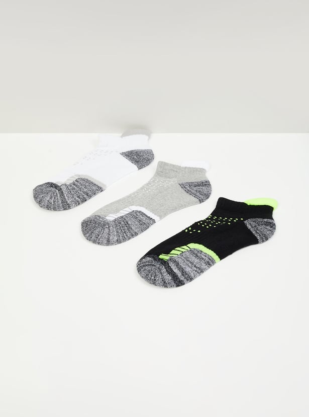 Boys Colourblocked Ankle-Length Socks - Pack of 3