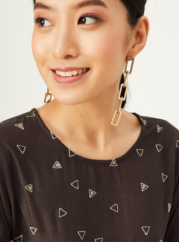 Women Embroidered Straight Kurta