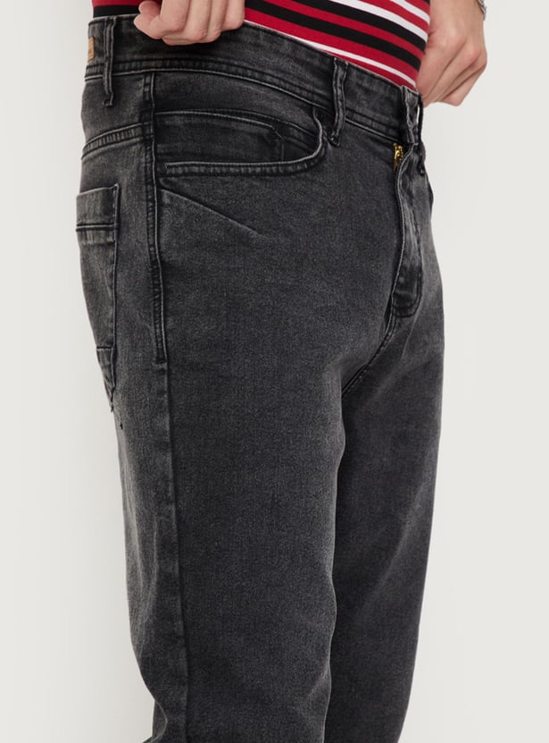 Men Solid Carrot Fit Jeans