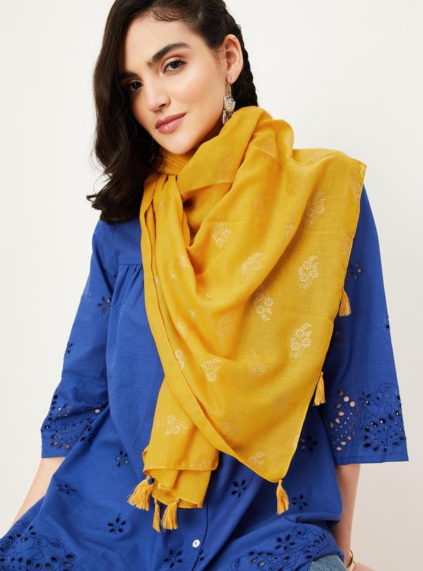 Buy Women Foil Printed Scarf Online at just