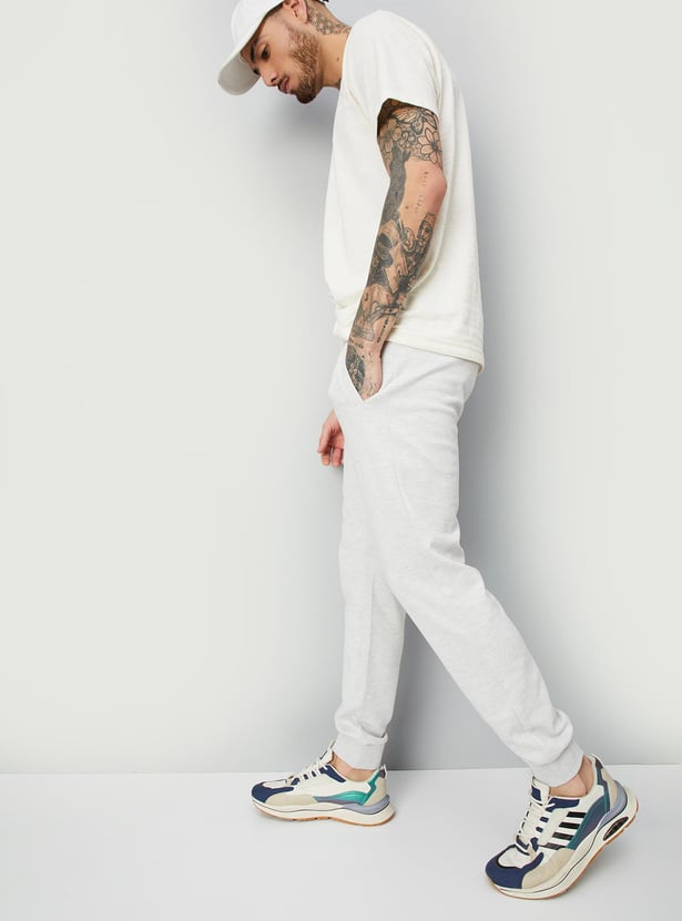 Men Solid Knit Joggers