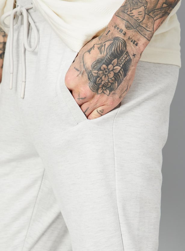 Men Solid Knit Joggers