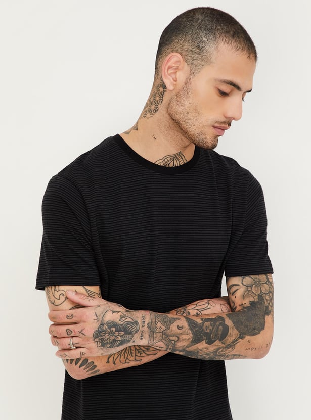 Men Striped Knit T-shirt with Pocket
