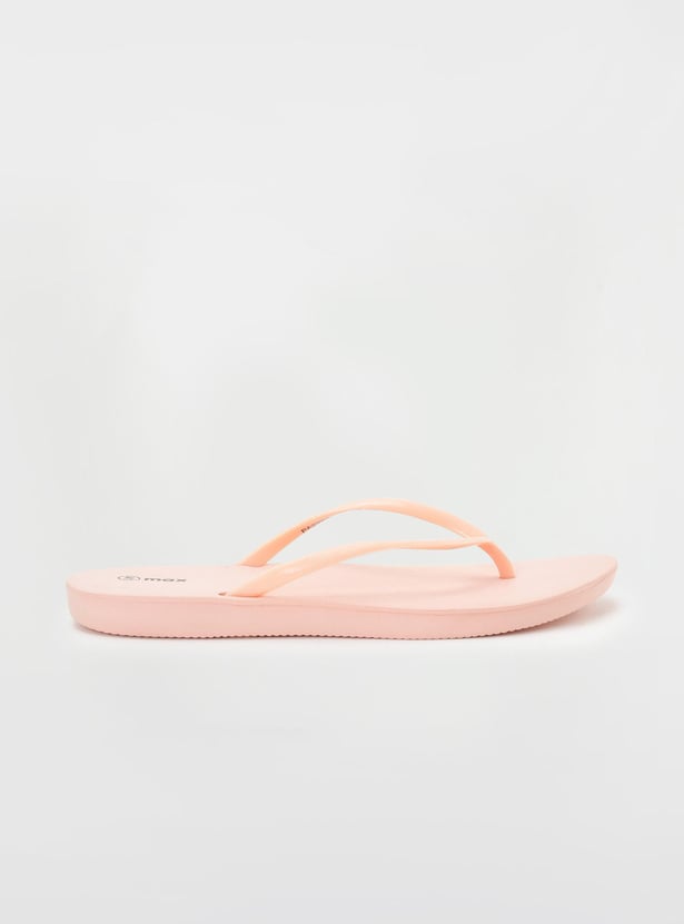 Women Solid Flip Flops