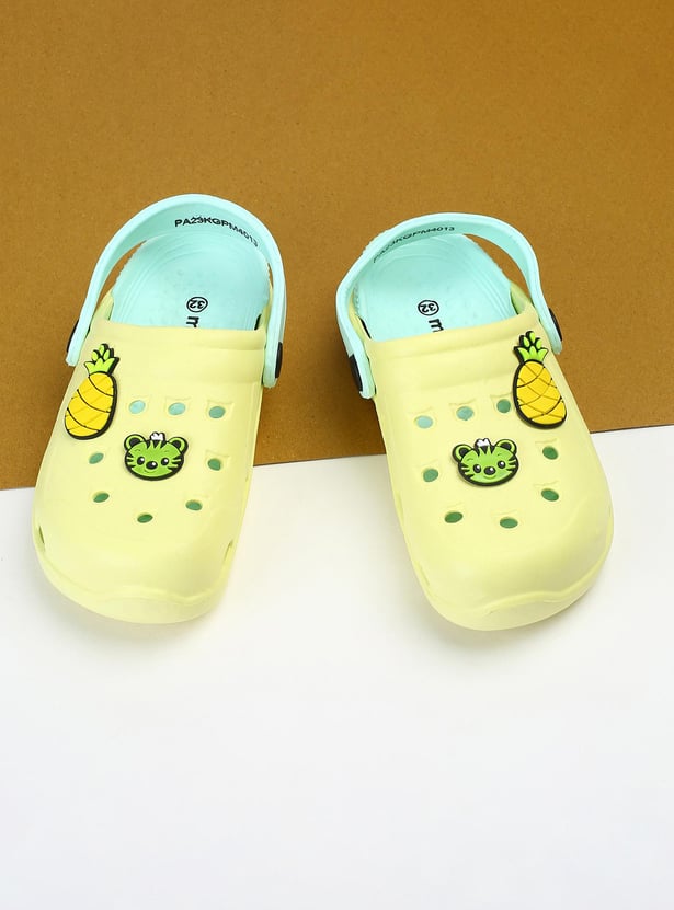 Girls Charm-Detailed Clogs