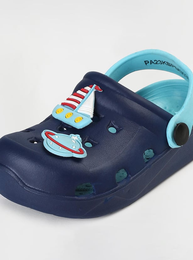 Boys Jibbitz-Detailed Clogs