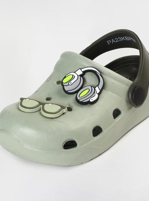 Boys Jibbitz-Detailed Clogs
