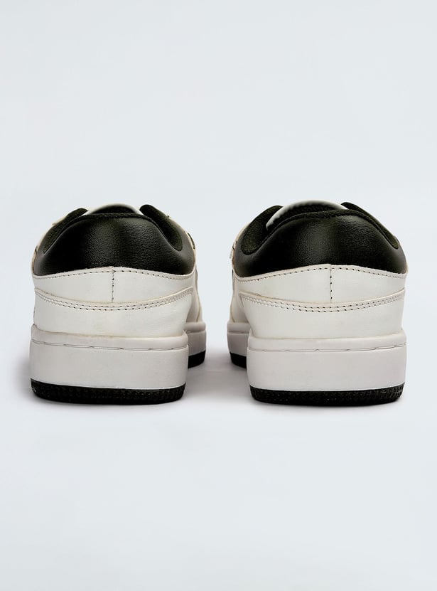 Boys Pop Detail Sneakers