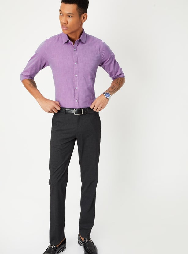 Men Solid Slim Fit Formal Shirt