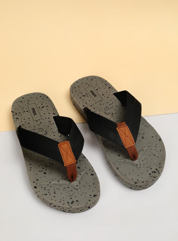 Men Printed V-Strap Slipper