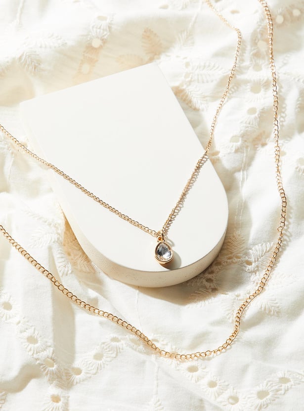 Women Layered Pendant Necklace