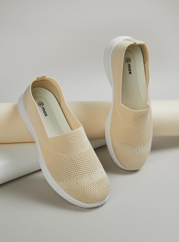 Women Textured Slip-On Casual Shoes