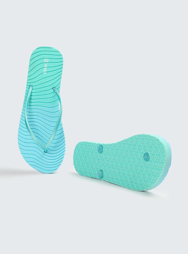 max v strap slippers