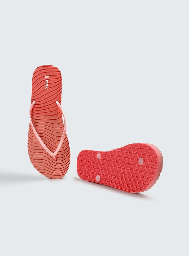 max v strap slippers