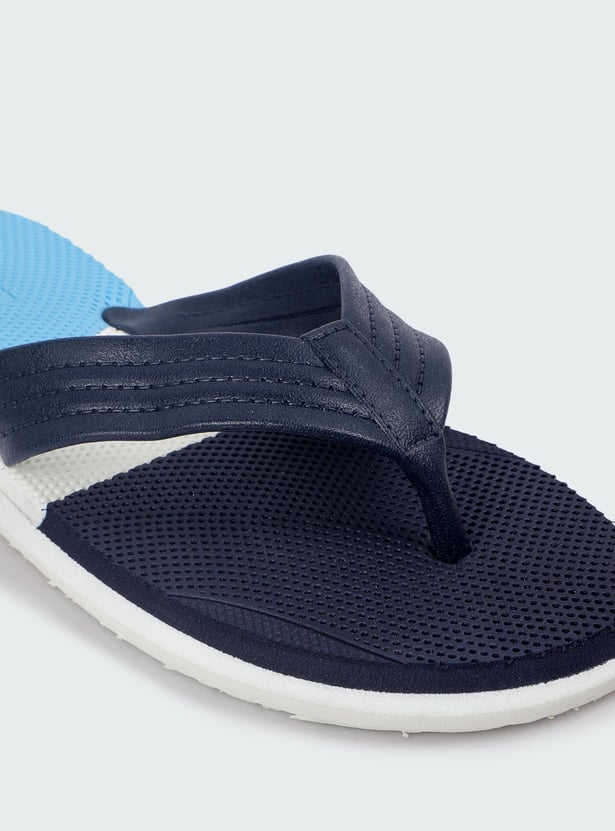 Men Colourblocked Flip Flops