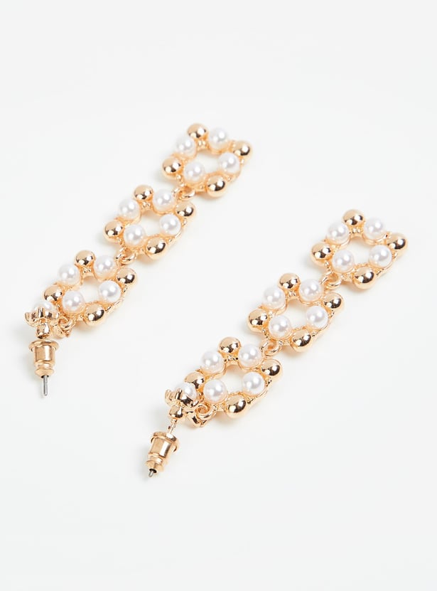 Women Pearl Embellished Dangle Earrings
