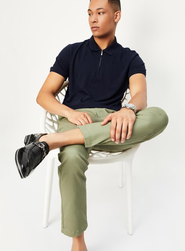 Men Solid Slim Fit Polo T-shirt