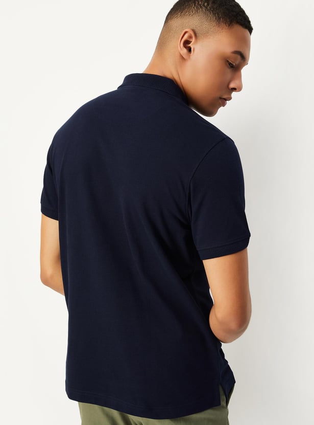 Men Solid Slim Fit Polo T-shirt