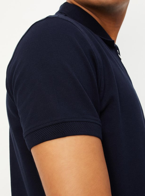 Men Solid Slim Fit Polo T-shirt