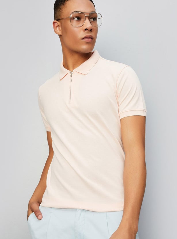 Men Solid Slim Fit Polo T-shirt