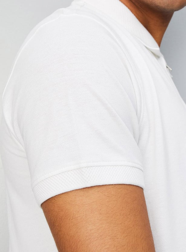 Men Solid Slim Fit Polo T-shirt