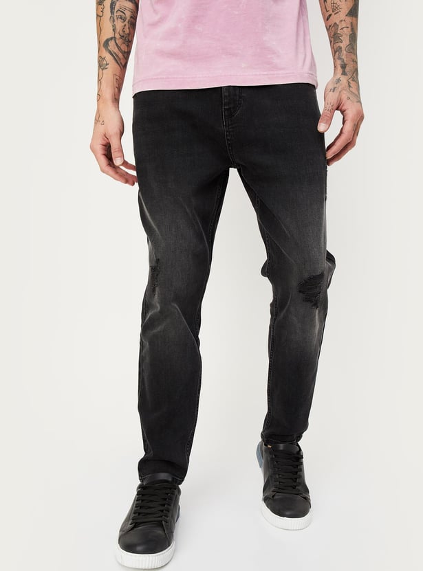 Men Stonewashed Carrot Fit Jeans