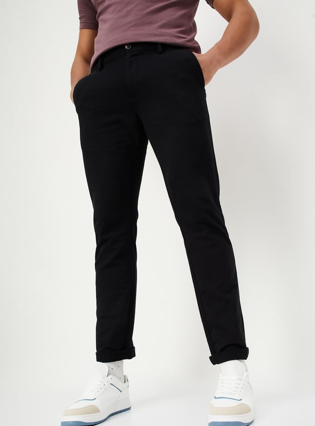 Men Slim Fit Solid Stretch Chinos