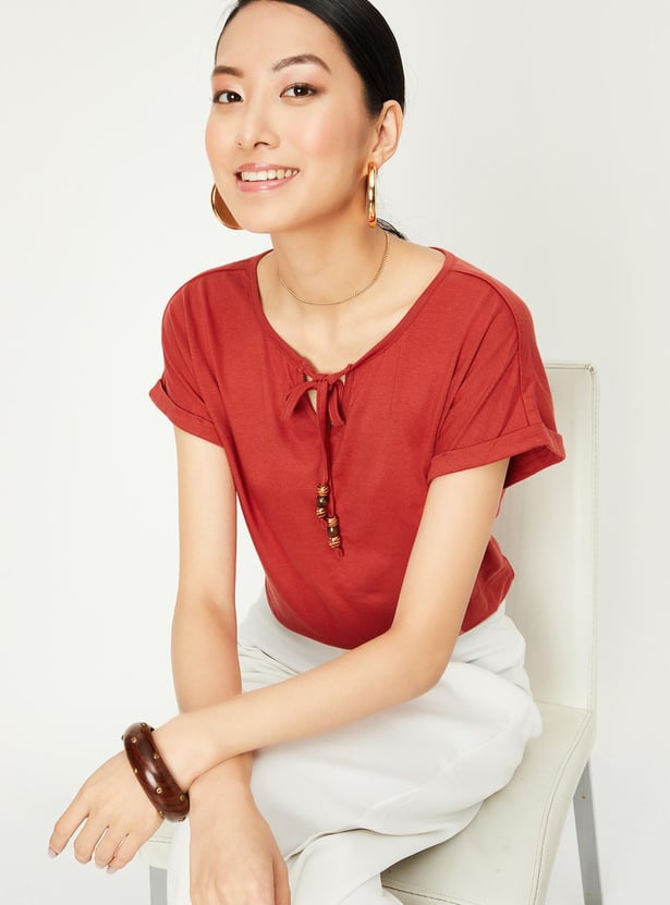Women Solid Tie-up Neck Top