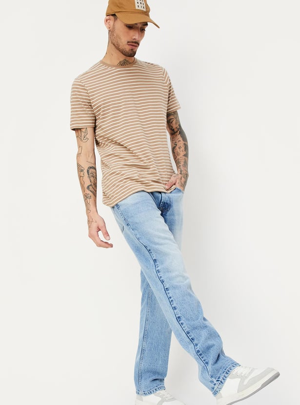 Men Washed Straight Fit Jeans