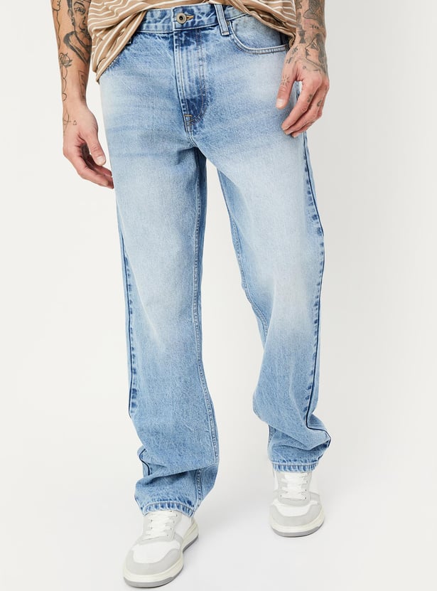 Men Washed Straight Fit Jeans