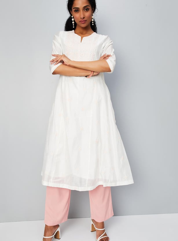 Women Embroidered Flared Kurta