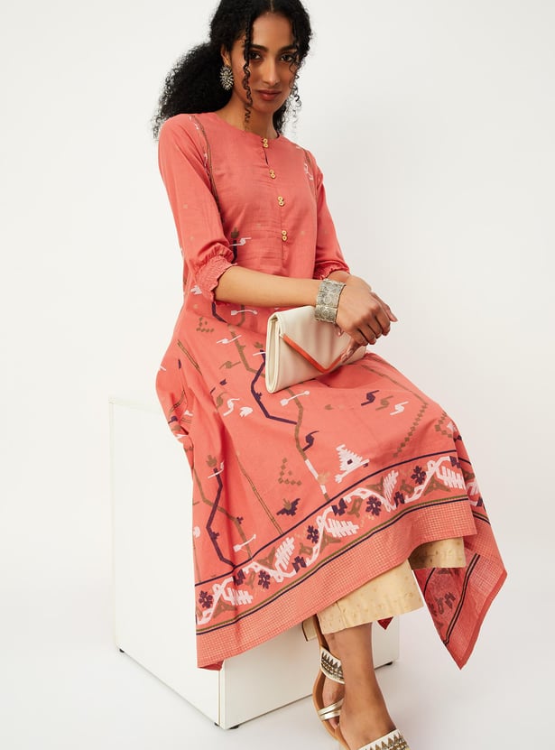 Women Printed Kurta with Handkerchief Hem