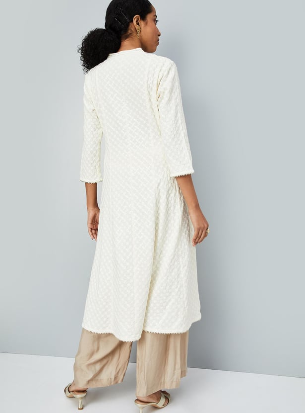 Women Embroidered Kalidar Kurta