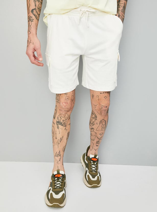 Men Solid Athleisure Cargo Shorts